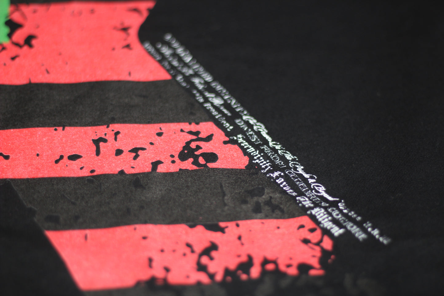 1.3. Vintage USA Distressed Crop Tee